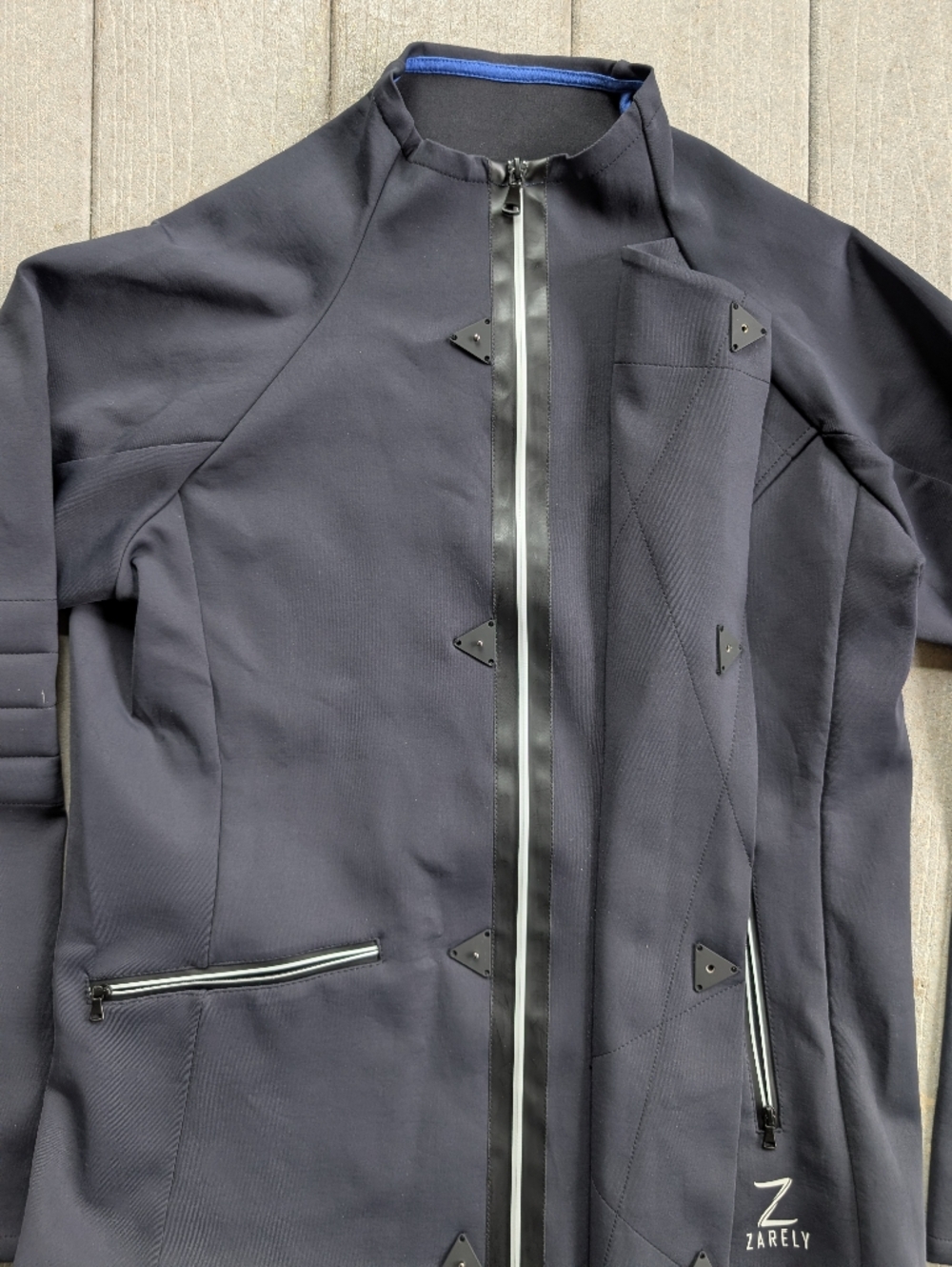 Zarely Jacket - Picture 3 of 5